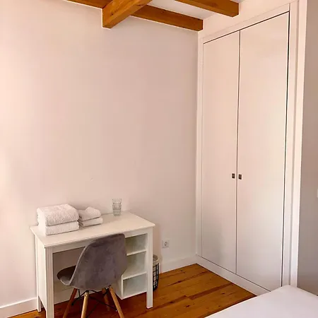 Modern * Lisbon